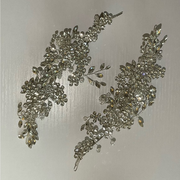 Gorgeous bridal hair accessories to glamorize and elevate your wedding look - Picture 2 of 9